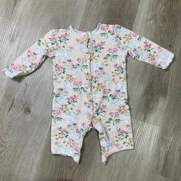Baby Girl Clothes Lot 6-12 Months Mixed Styles Bodysuits Dresses Pajamas Outfits - Picture 9 of 12